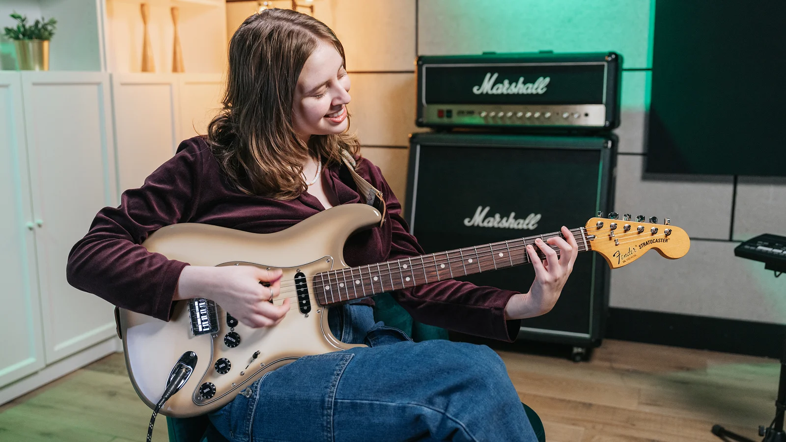 Guitareo's teacher Ayla Tesler-Mabe